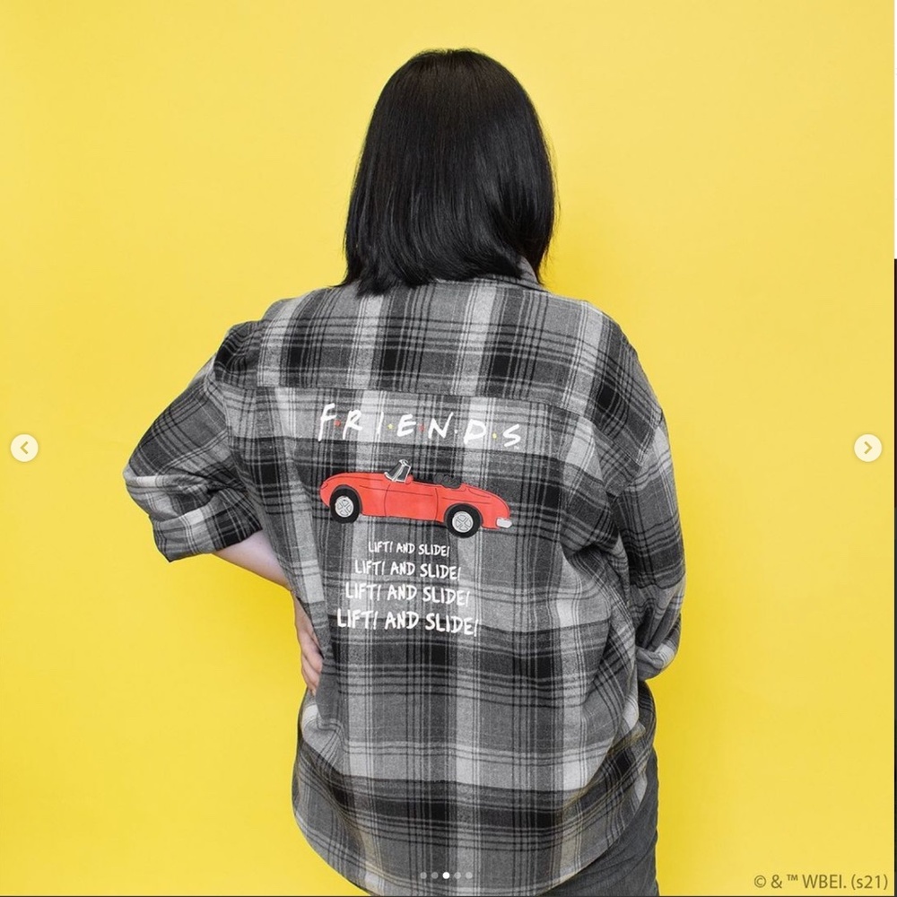 NWT FRIENDS Oversized Flannel - Friends Box Exclusive